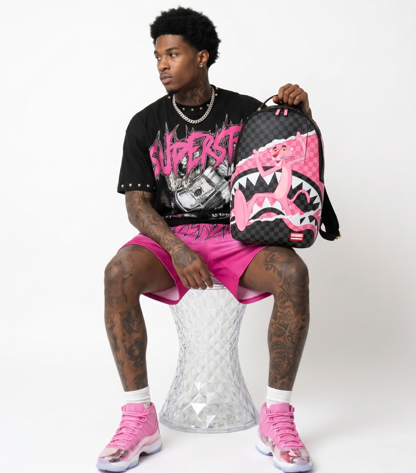 Pink Superstar set, seated